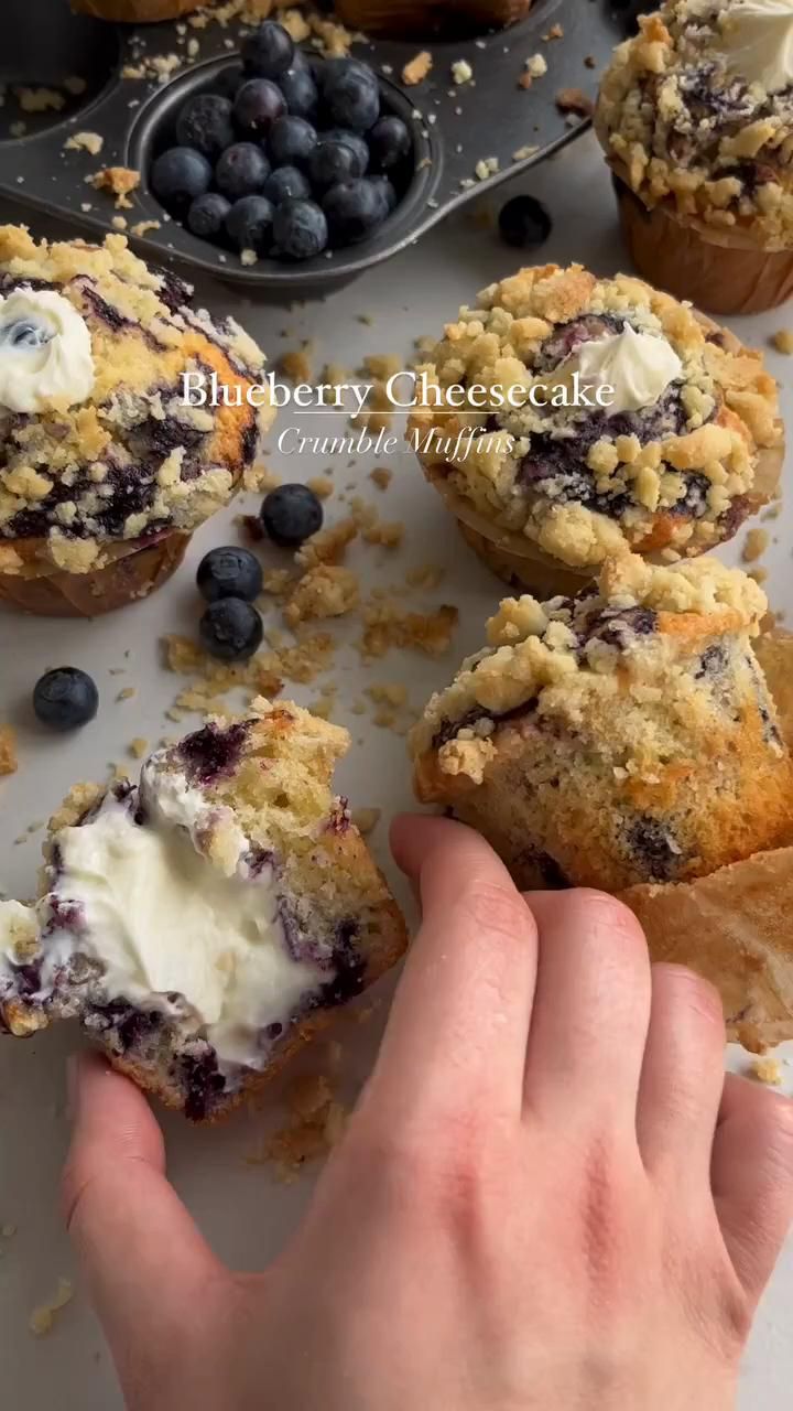 Blueberry Cheesecake Crumble Muffins
