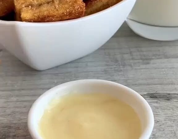 cinnamon roll french toast bites