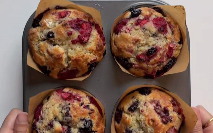 lemon berry muffins
